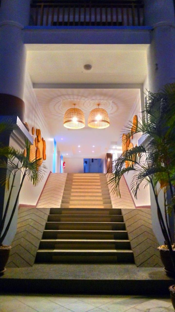 Bodega Phuket Patong (Adults Only) Pansiyon Dış mekan fotoğraf