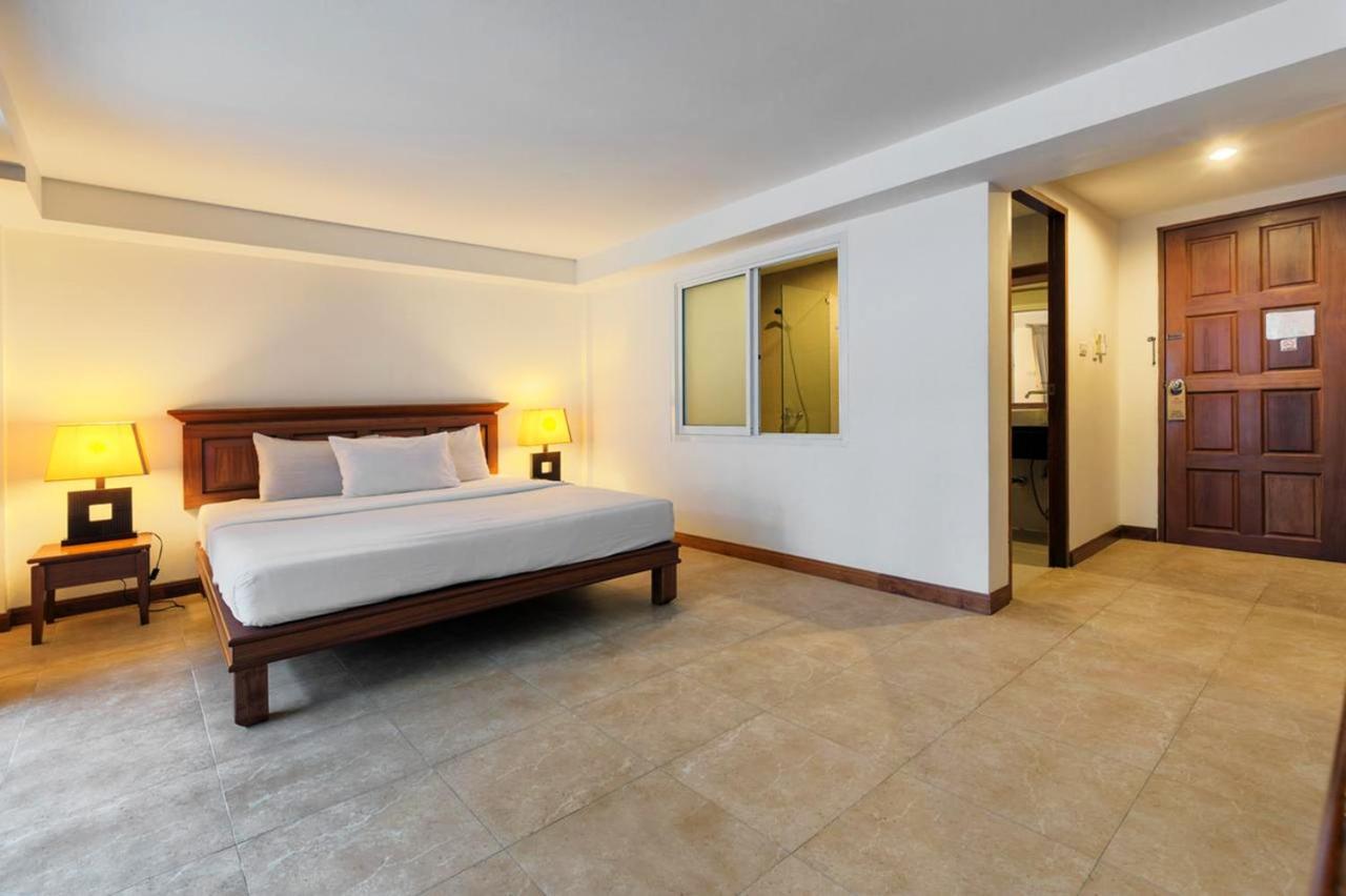 Bodega Phuket Patong (Adults Only) Pansiyon Dış mekan fotoğraf